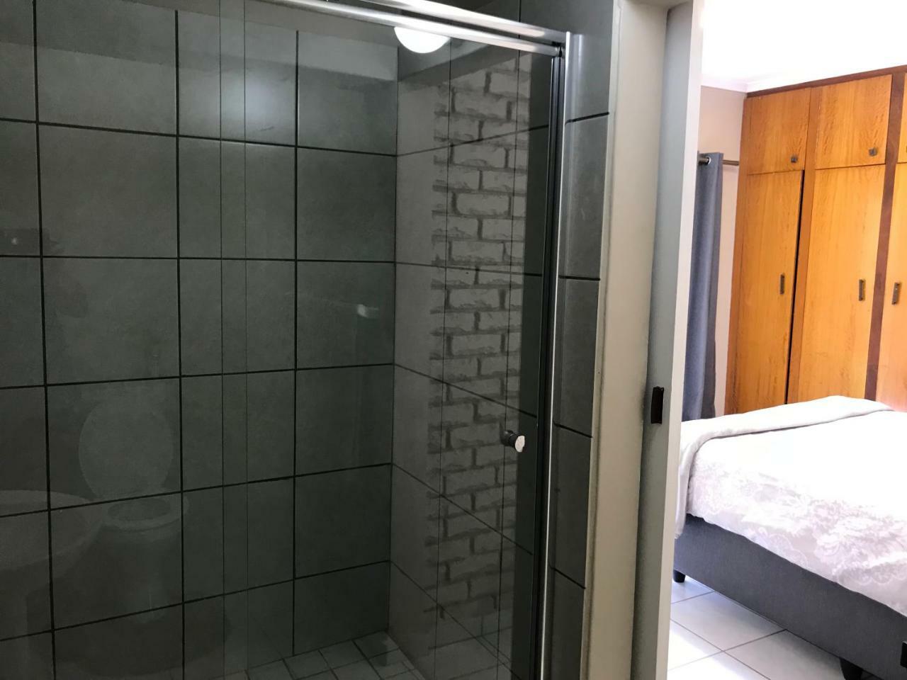 4 On Sirius Hotel Polokwane Eksteriør billede