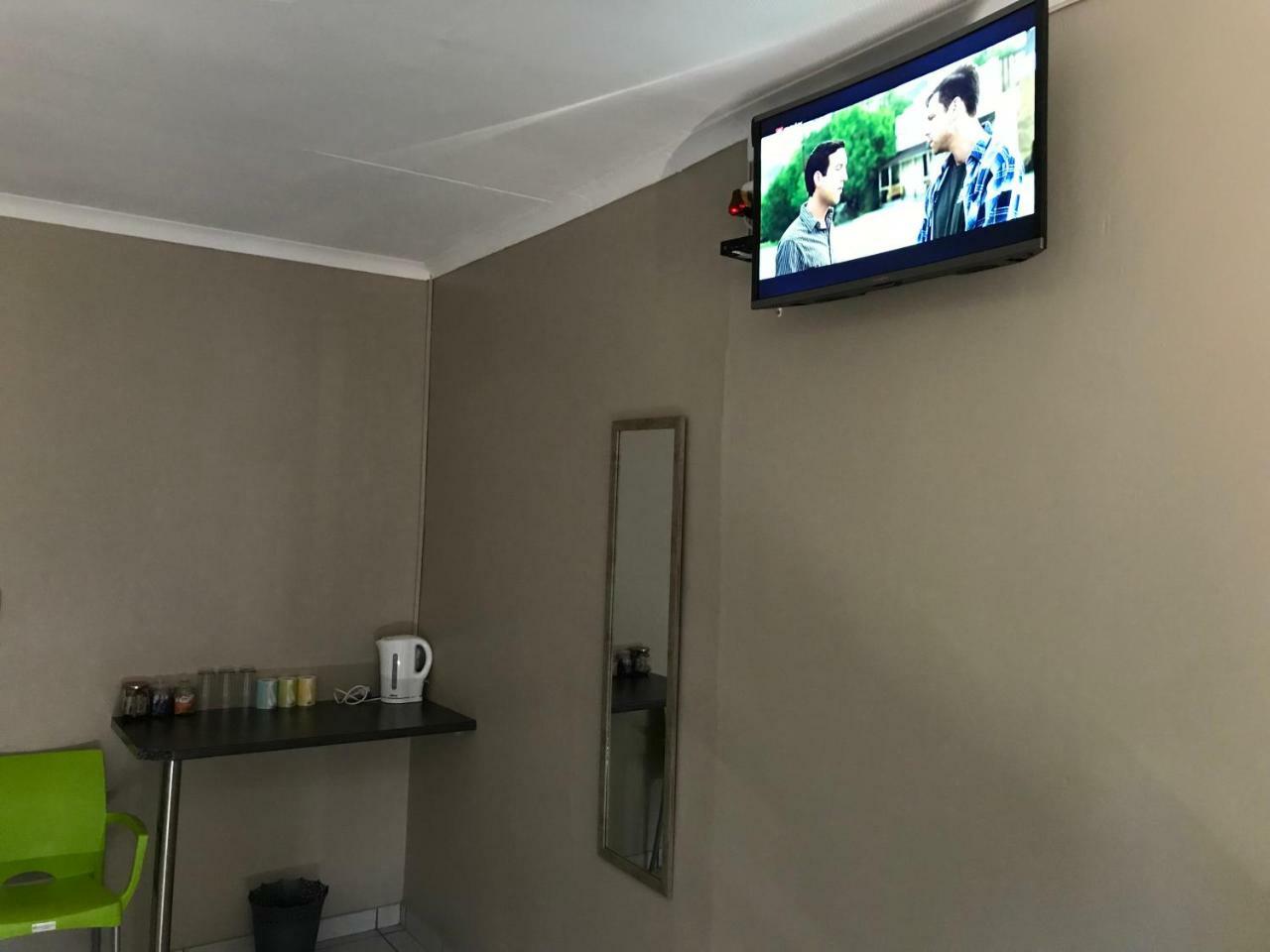 4 On Sirius Hotel Polokwane Eksteriør billede