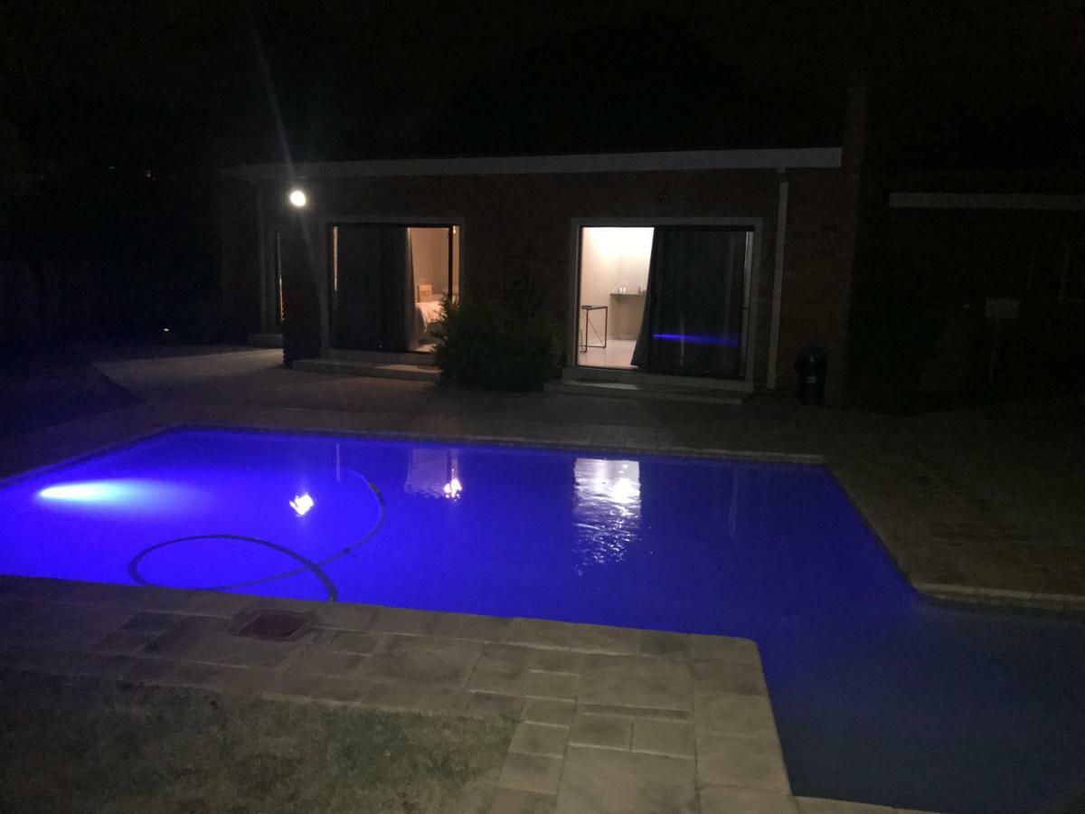 4 On Sirius Hotel Polokwane Eksteriør billede